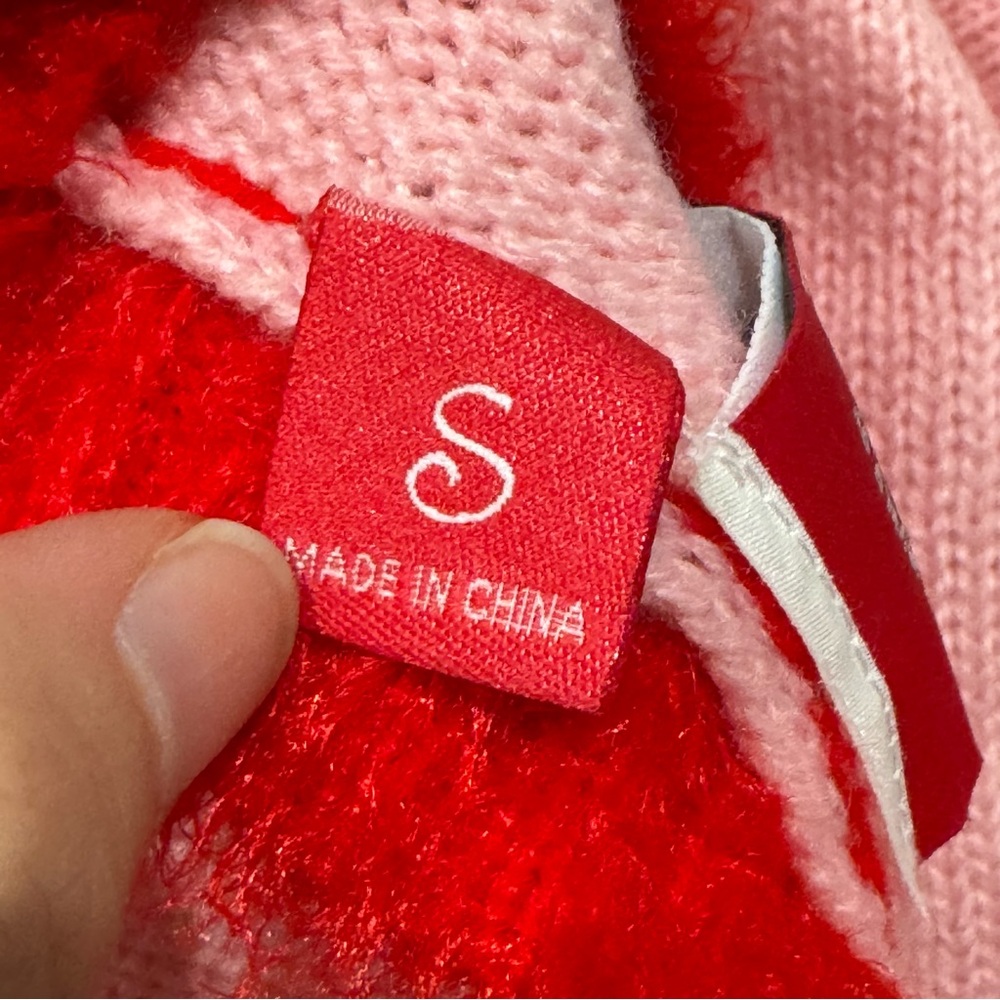 Strawberry Shortcake Pink Sweater Size S - Picture 6 of 6